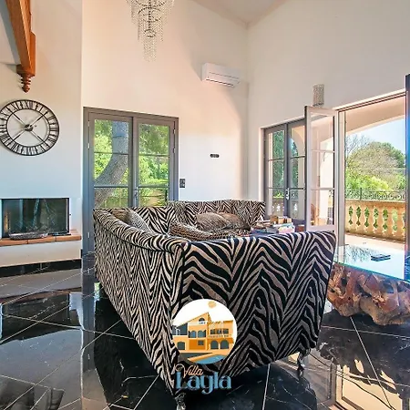 Layla - 5 Etoiles - 10 Personnes - Vue Villa