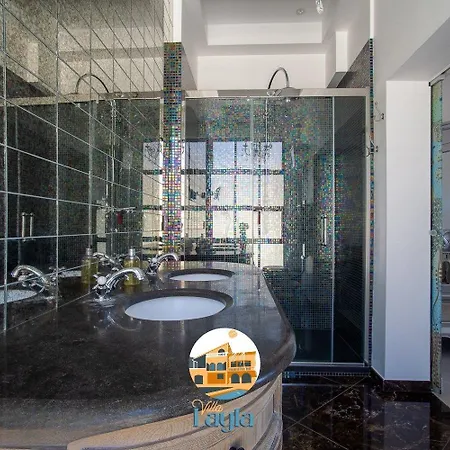 Villa Layla - 5 Etoiles - 10 Personnes - Vue *