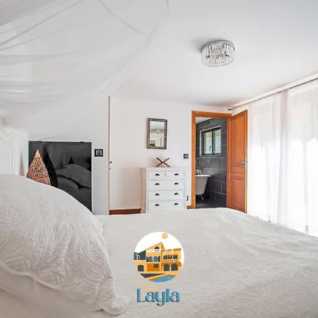 Villa Layla - 5 étoiles - 10 Personnes - Vue Sète