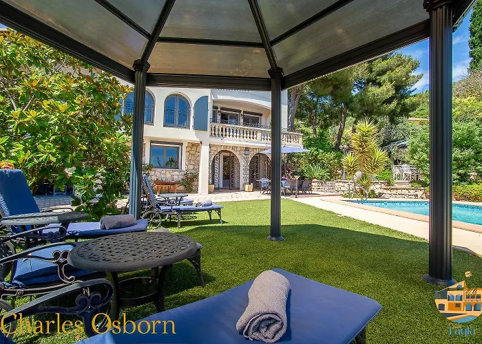 Villa Layla - 5 étoiles - 10 Personnes - Vue